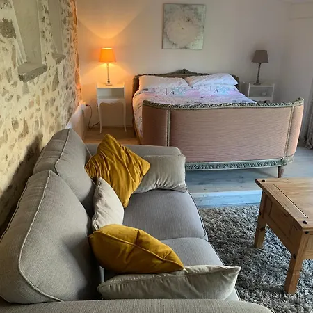 L'atelier Aux Fleurs Sauvages Rebeuse Full Of Nature Apartment
